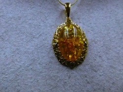 ITALY AMBER PENDANT MAIN